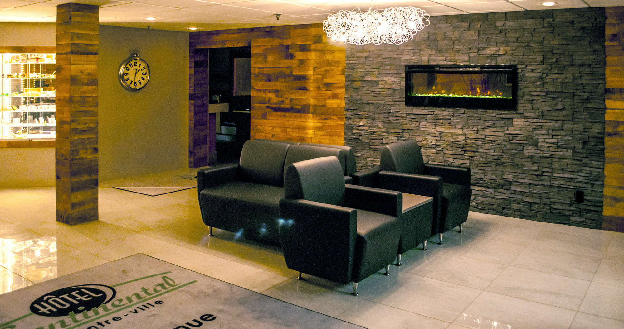 Hotel Continental Centre-Ville Val-d'Or Exteriör bild